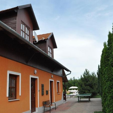 Вилла Lifestyle Balaton Шиофок Экстерьер фото